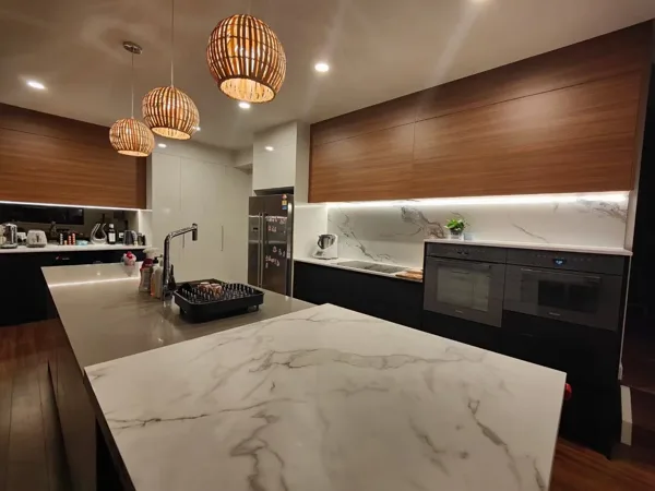 Carrara Marble — room view 1 from the published Crown catalogue